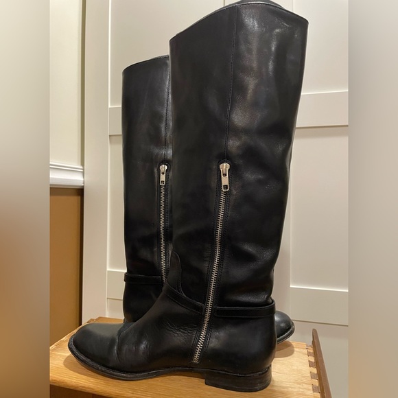 Coach “Mulan” Black Riding boot style with silver details - Picture 3 of 16
